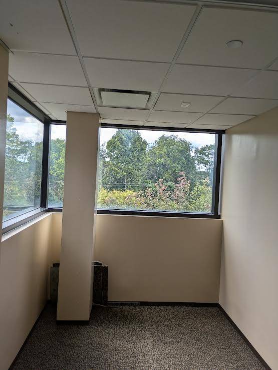 #12 photo, 103 Executive Dr, New Windsor , NY 12553