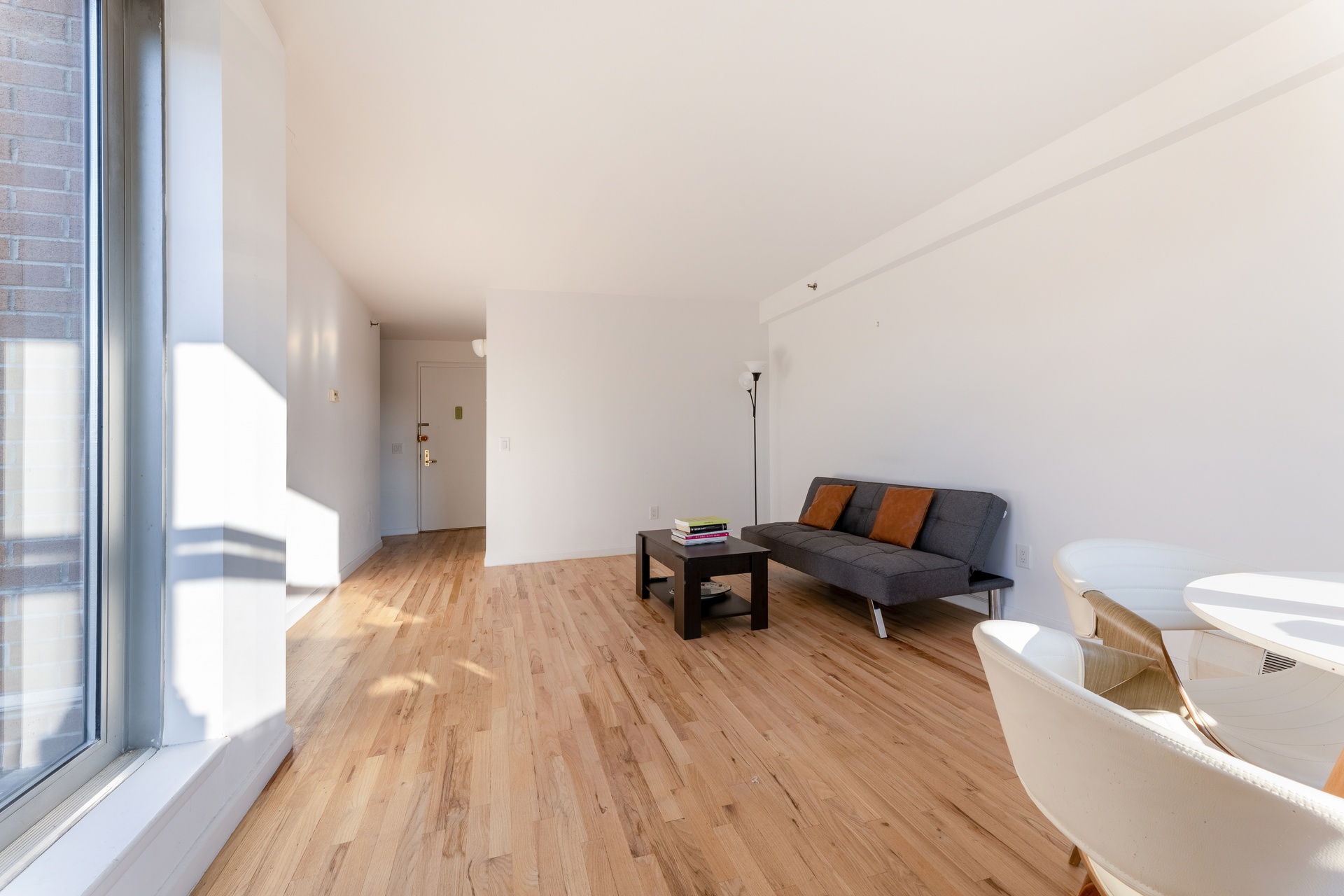 #4 photo, 1831 Madison Avenue, マンハッタン East Harlem , NY 10035