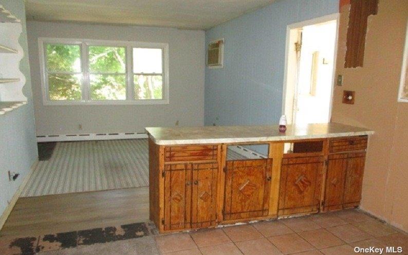 #3 photo, 70 Beech Street, מחוז סאפוק Lake Grove , NY 11755