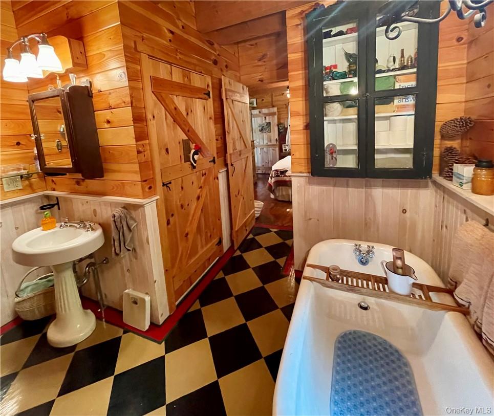 #17 photo, 150 Wildwood Drive, Fallsburg , NY 12733