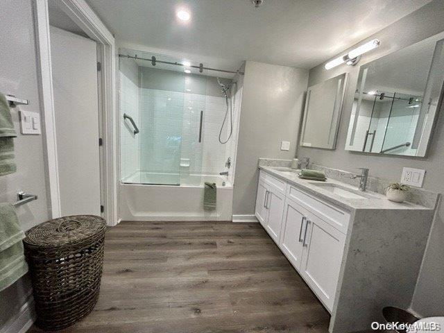 #11 photo, 100 Glen Street, ナッソー郡 Glen Cove , NY 11542