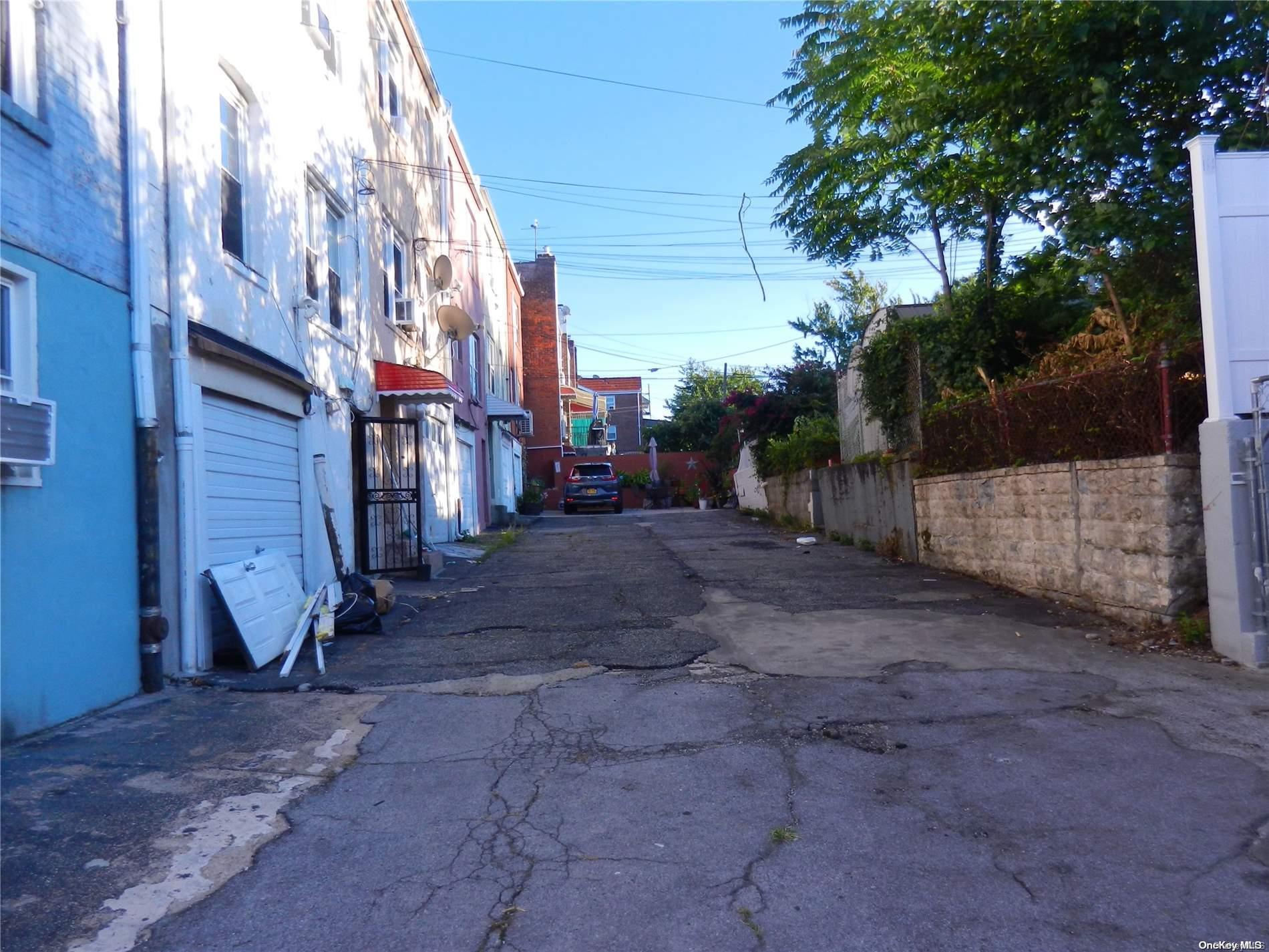 #20 photo, 30-46 86th Street, クイーンズ区 East Elmhurst , NY 11369