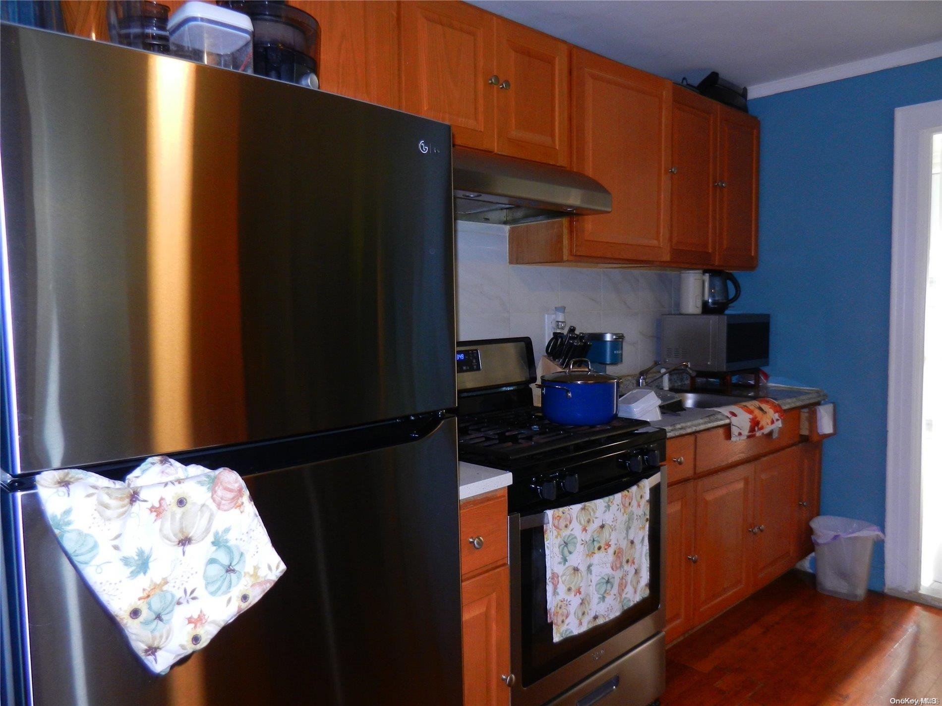 #5 photo, 30-46 86th Street, クイーンズ区 East Elmhurst , NY 11369