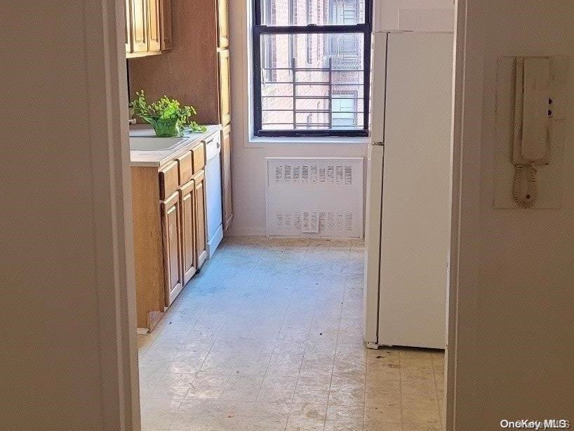 #8 photo, 65-50 Wetherole Street, クイーンズ区 Rego Park , NY 11374