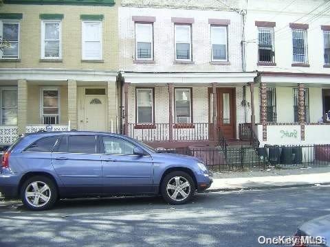 #2 photo, 236 Autumn Avenue, ブルックリン区 Brooklyn , NY 11208