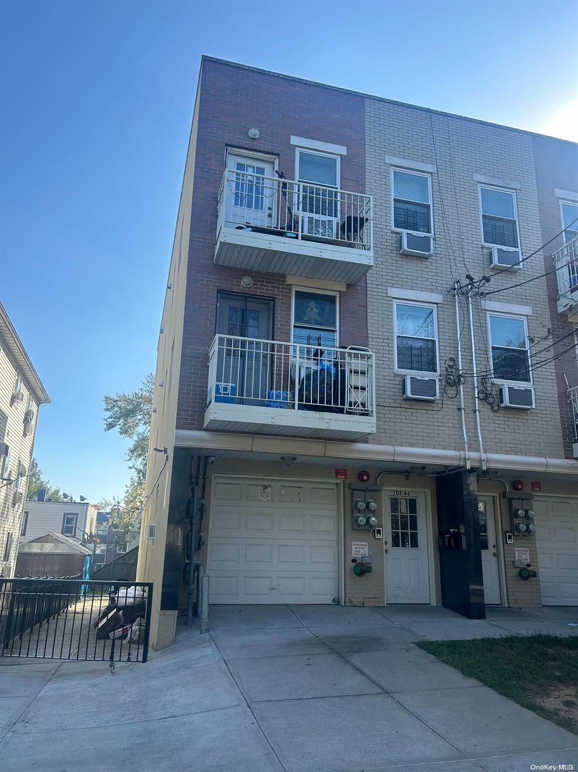 #4 photo, 108-42 41st Avenue, Corona , NY 11368