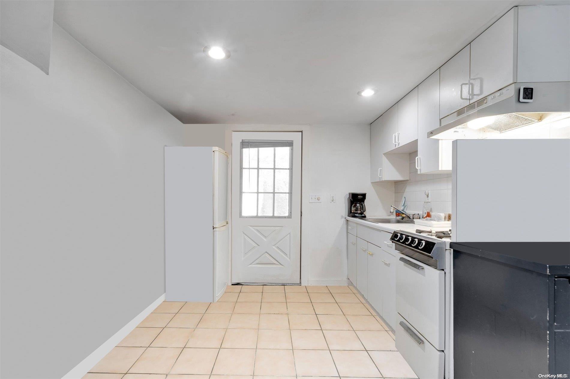 #15 photo, 57 Seatuck Avenue, サフォーク郡 Eastport , NY 11941