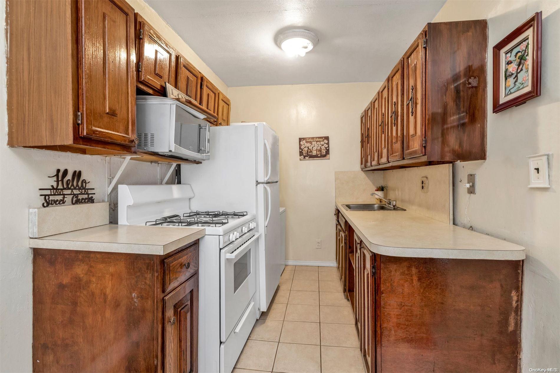 #6 photo, 160-51 17th Avenue, クイーンズ区 Whitestone , NY 11357