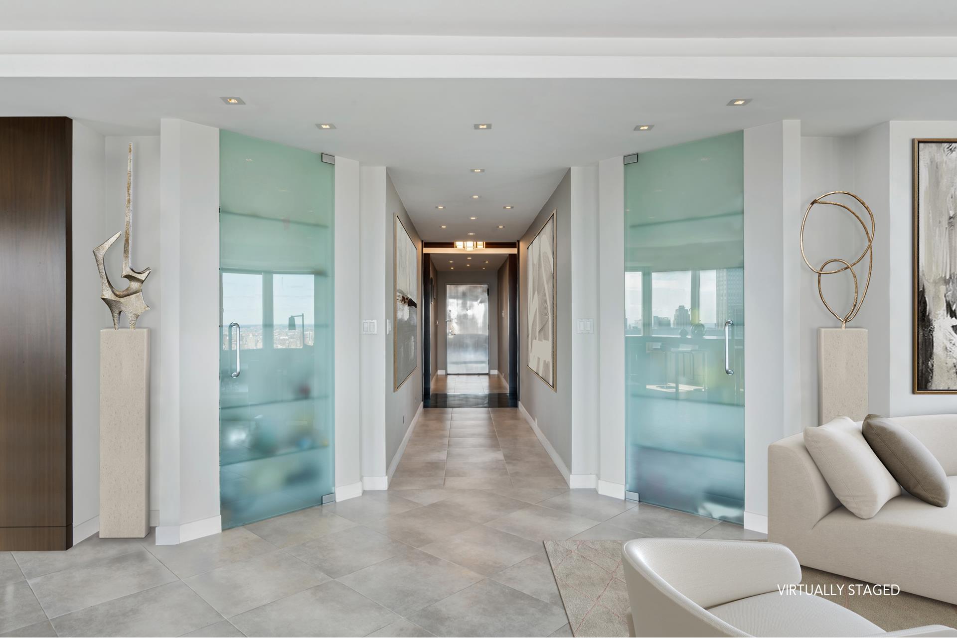 #4 photo, 150 W 56TH Street, マンハッタン Midtown , NY 10019