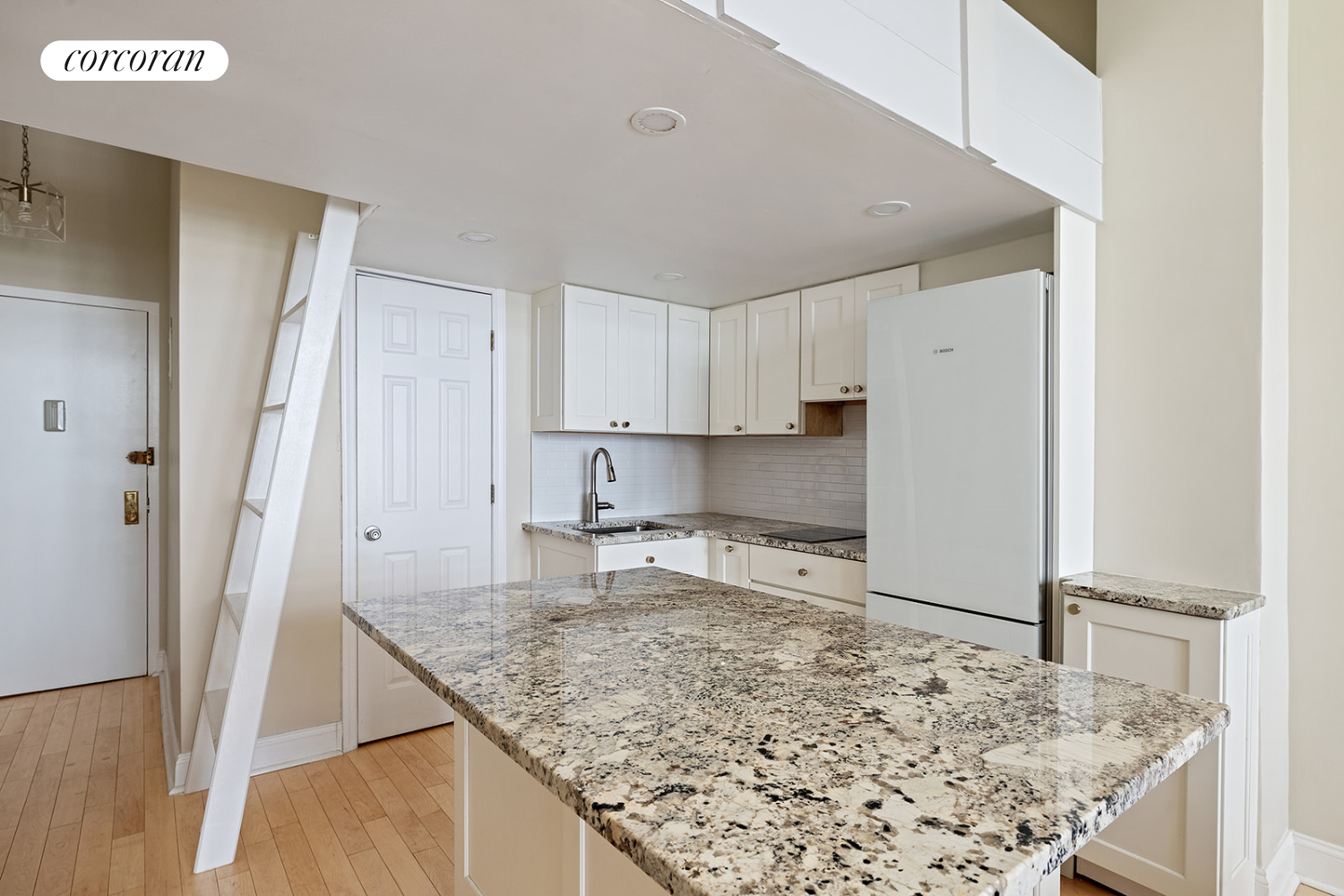 #4 photo, 140 W 69TH Street, マンハッタン Lincoln Square , NY 10023