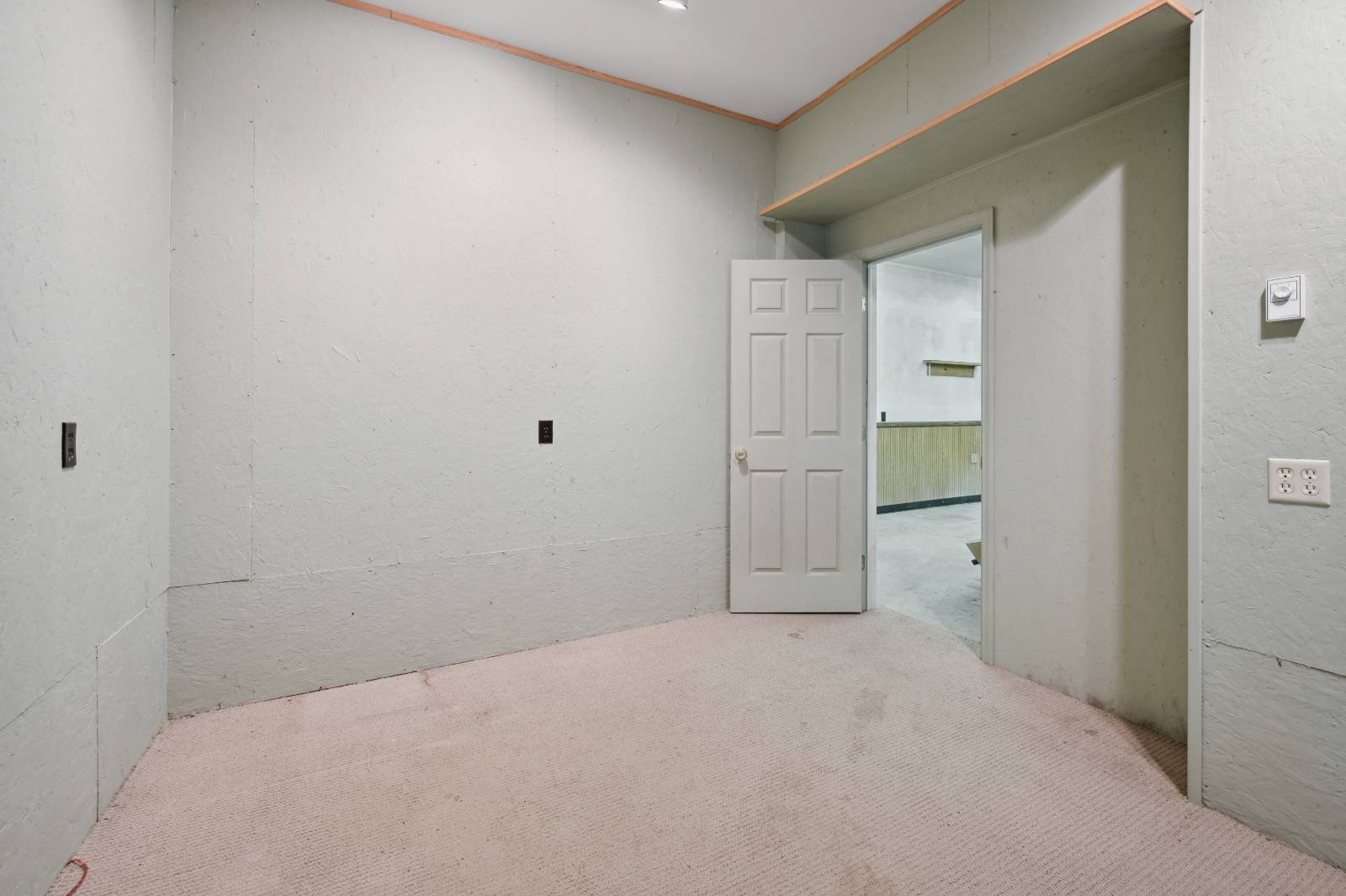 #81 photo, 135 Sparrowhawk Lake Rd, Schenevus , NY 12155