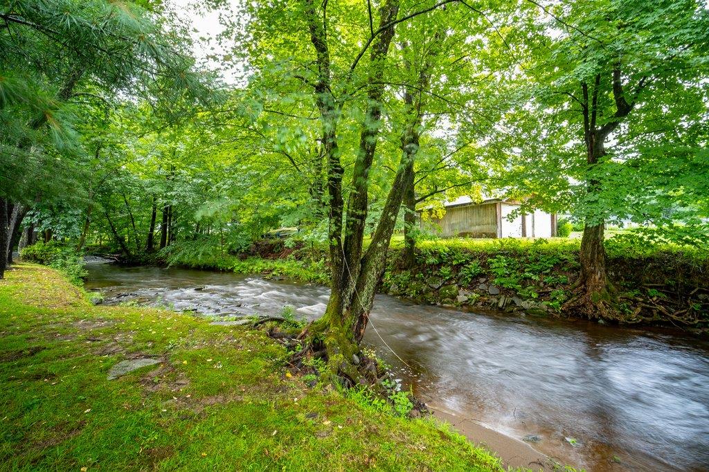 #18 photo, 999 Benton Hollow Road, Woodbourne , NY 12788