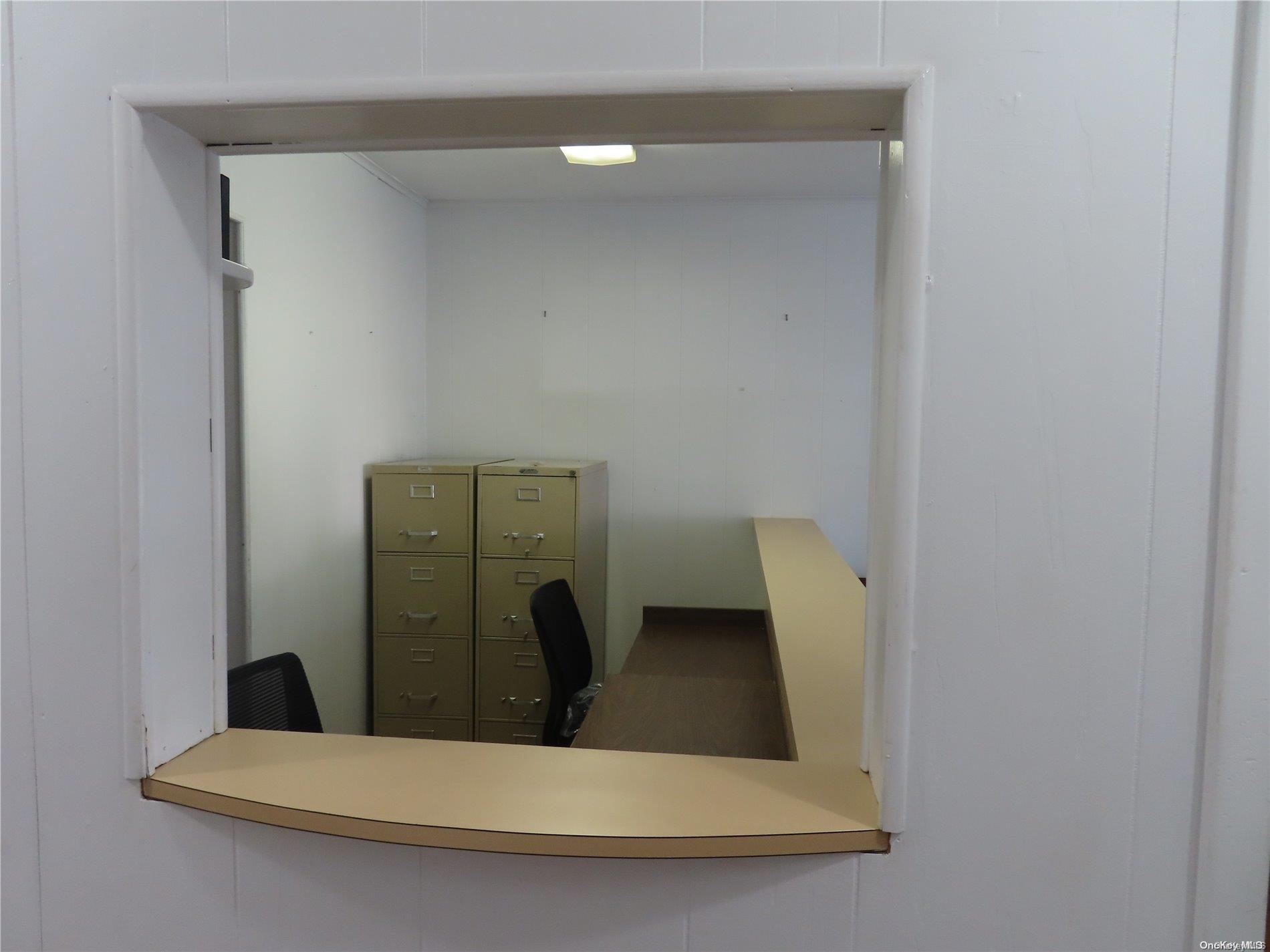 #4 photo, 723 Montauk Highway, West Islip , NY 11795