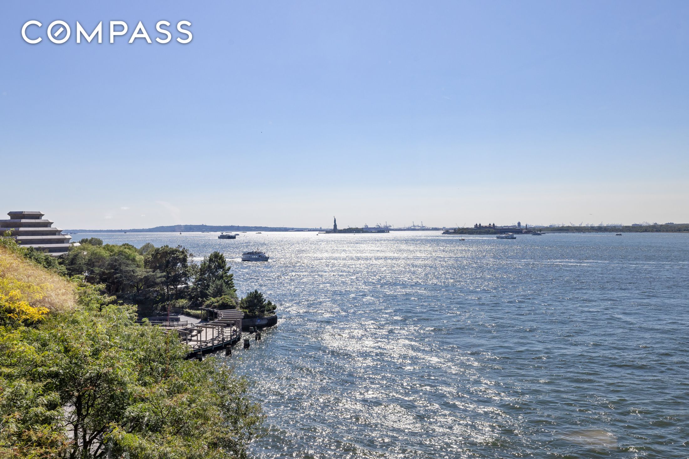 #1 photo, 21 S End Avenue, Battery Park City , NY 10280
