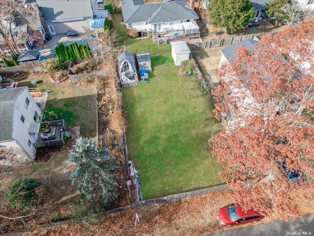 #3 photo, Maplewood Drive, サフォーク郡 Shirley , NY 11967