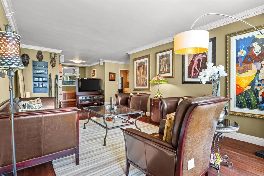 #8 photo, 2575 Palisade Avenue, ブロンクス区 Bronx , NY 10463