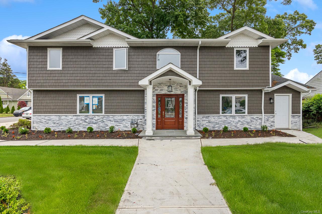 #1 photo, 135 Park Boulevard, ناسو Massapequa Park , NY 11762