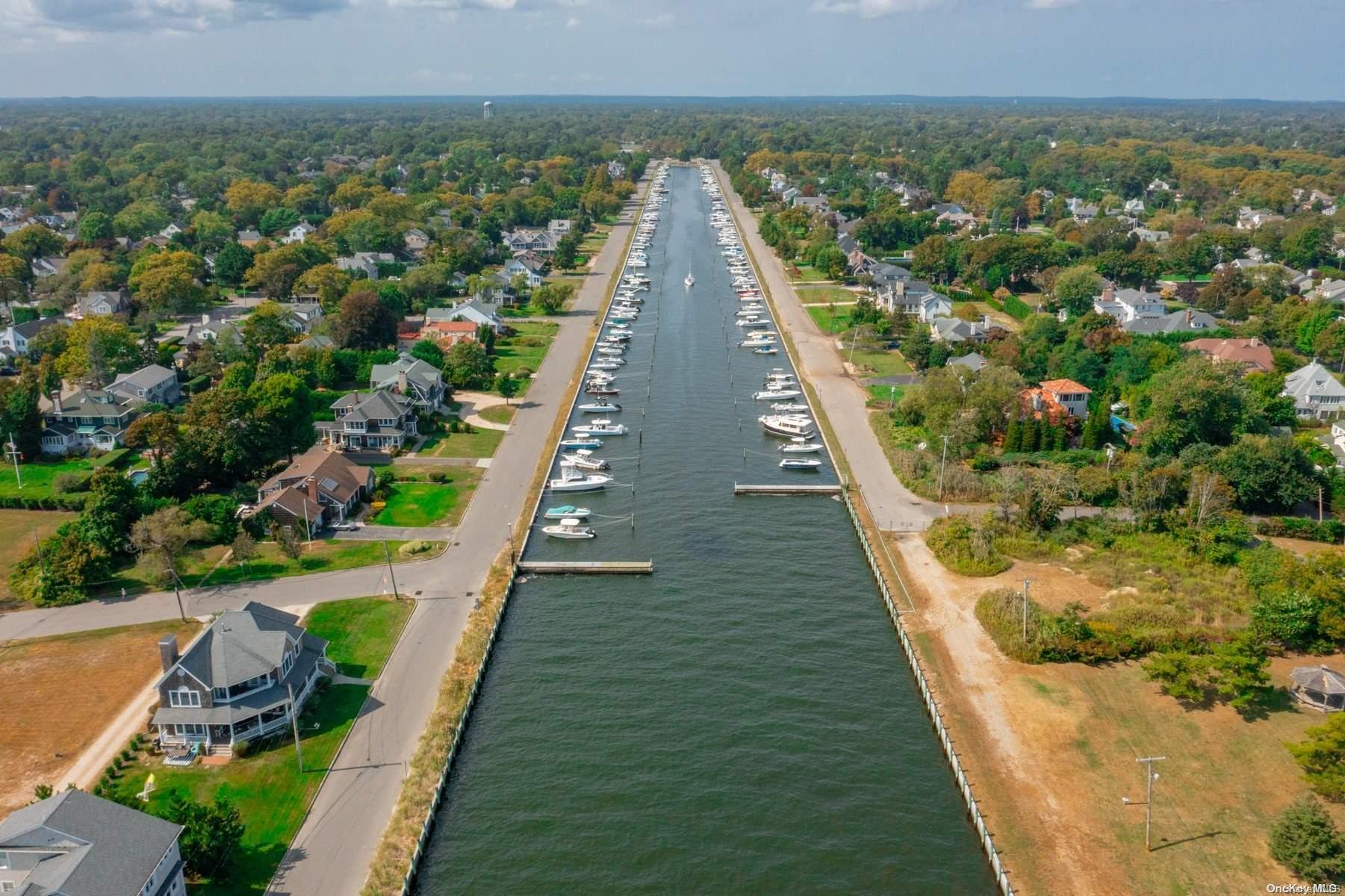 #10 photo, 17 S Bay Court, 东长岛 艾斯利普 Brightwaters , NY 11718