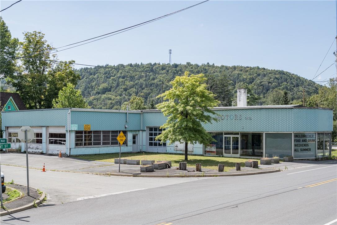 #16 photo, 250 E Front Street, Hancock , NY 13783