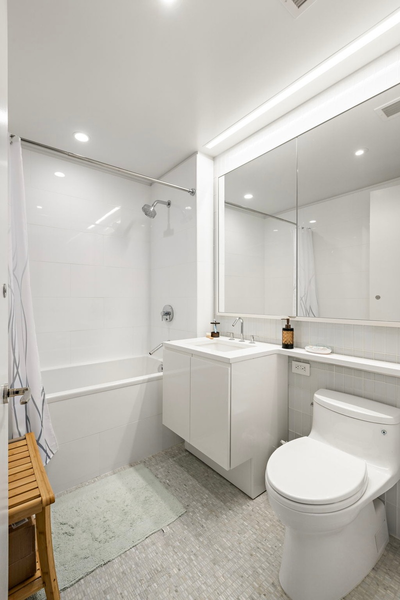 #12 photo, 50 Riverside Boulevard, マンハッタン Lincoln Square , NY 10069