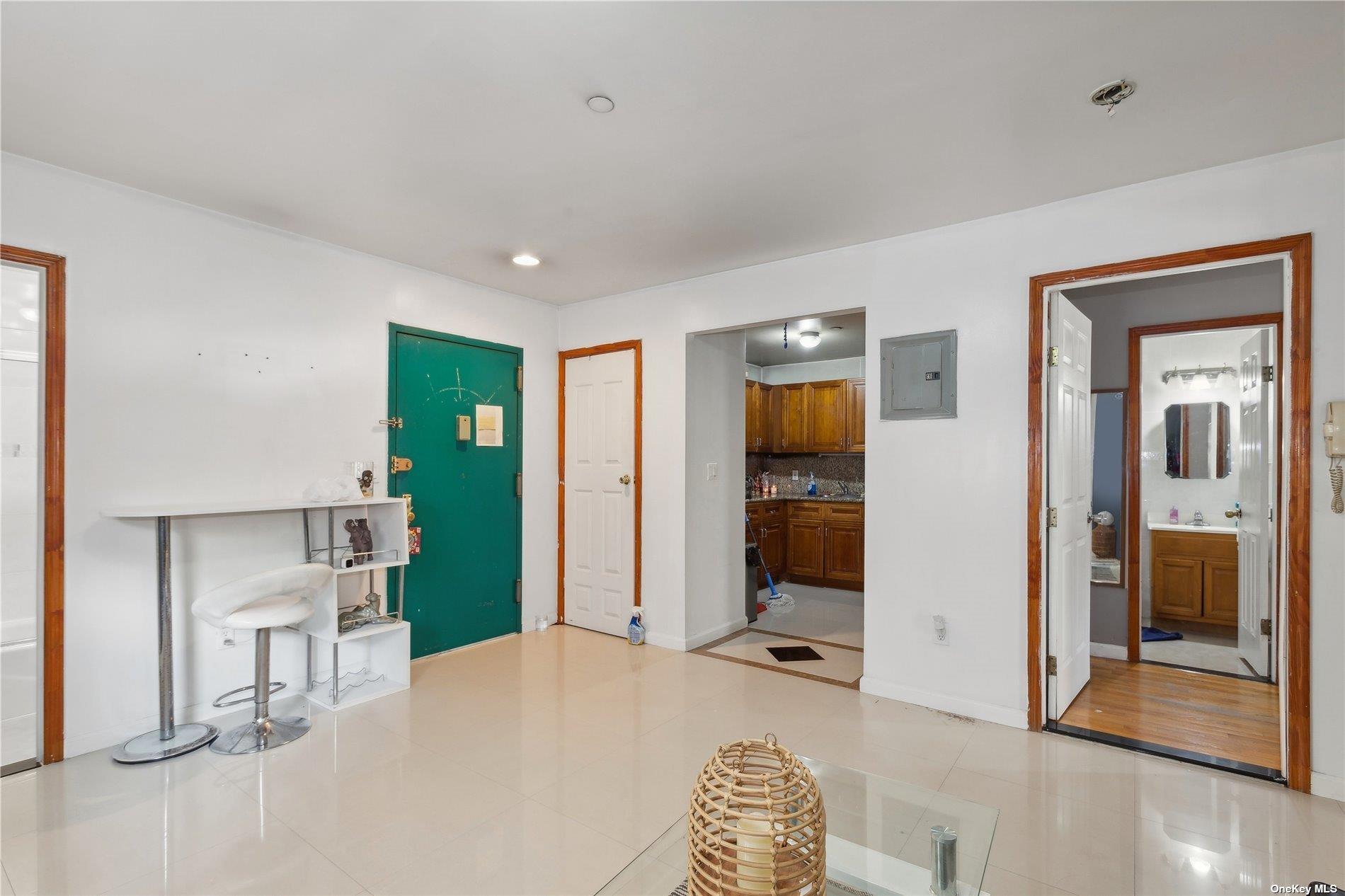 #4 photo, 42-38 Judge Street, Elmhurst , NY 11373