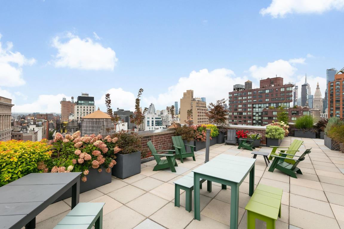 #9 photo, 77 E 12TH Street, マンハッタン Greenwich Village , NY 10003