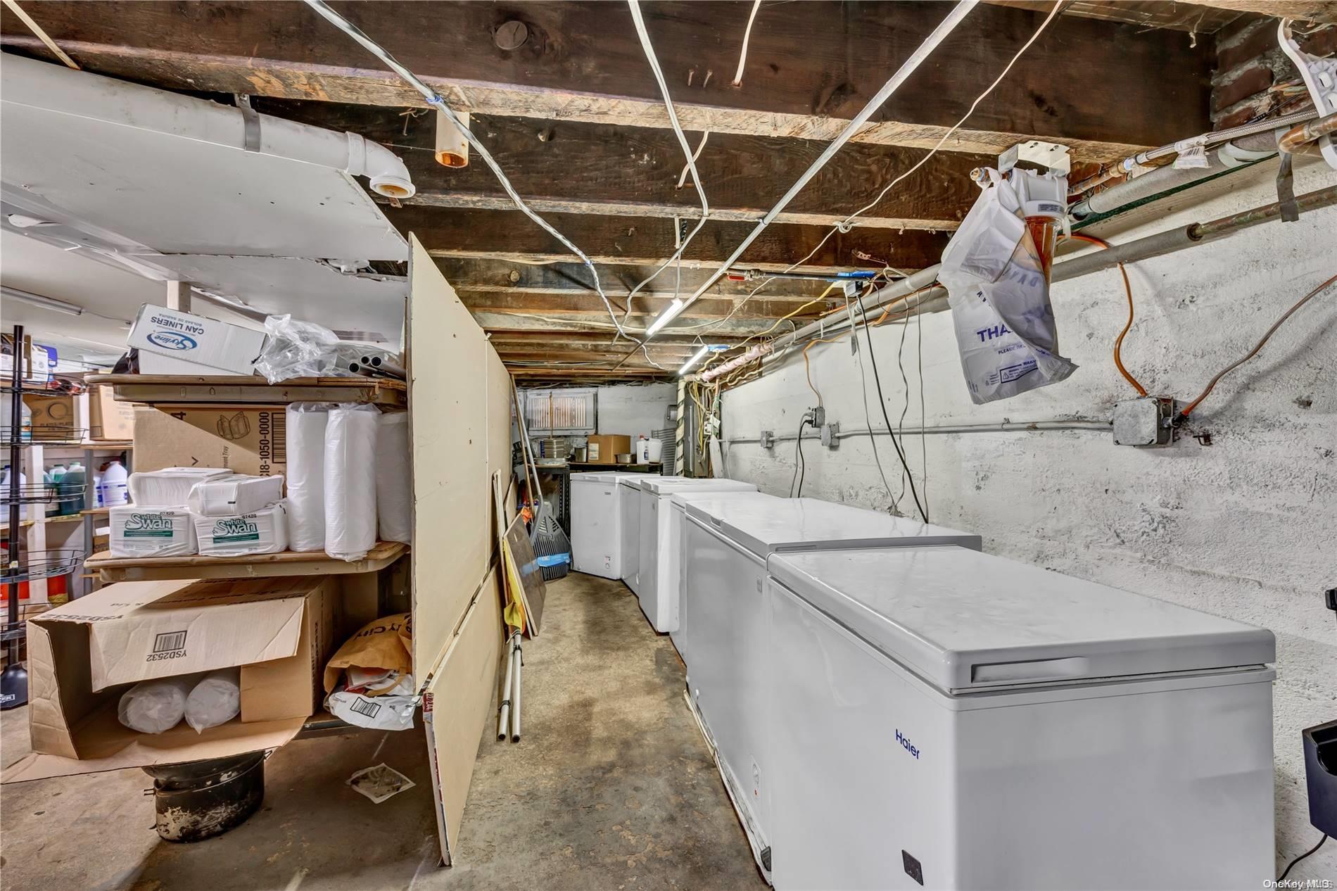 #13 photo, 12 Centre Avenue, ナッソー郡 East Rockaway , NY 11518