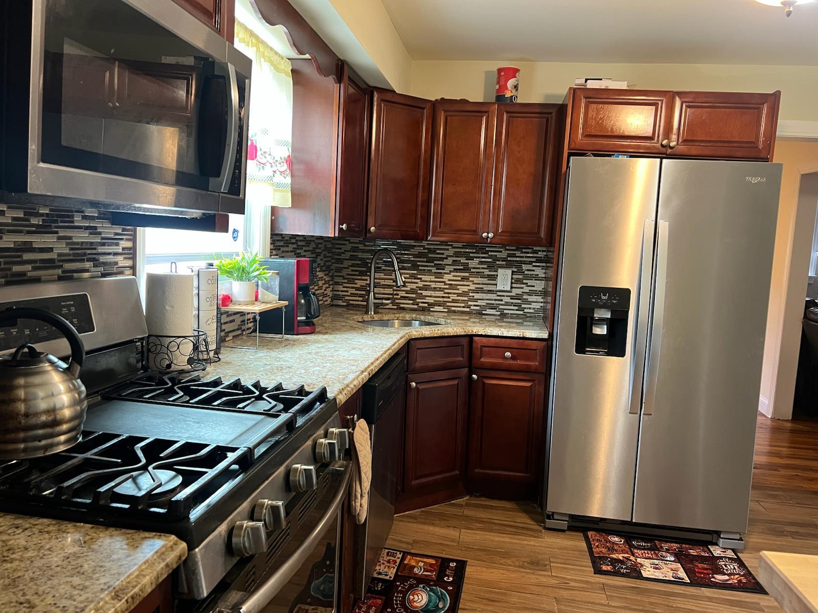 #9 photo, 182 Long Beach Road, Hempstead , NY 11550