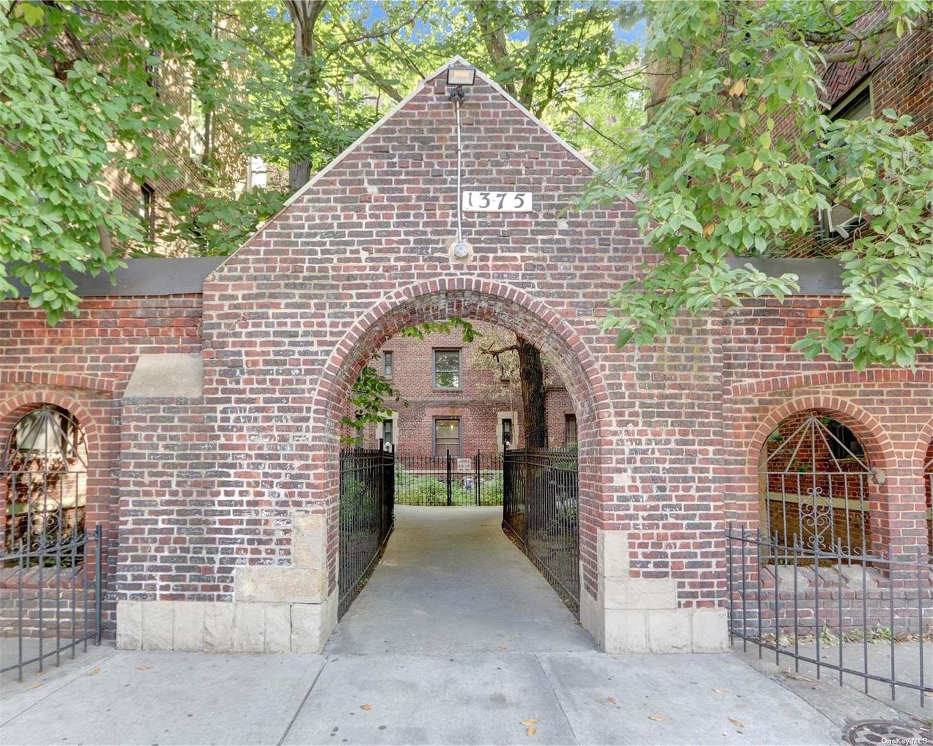 #2 photo, 1375 Ocean Avenue, ブルックリン区 Brooklyn , NY 11230