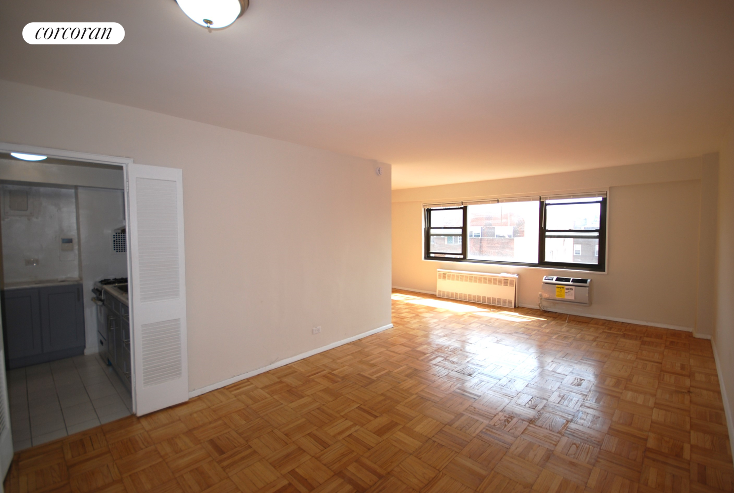 #1 photo, 109-33 71St Road 8E, 皇后区 森林小丘 Forest Hills , NY 11375