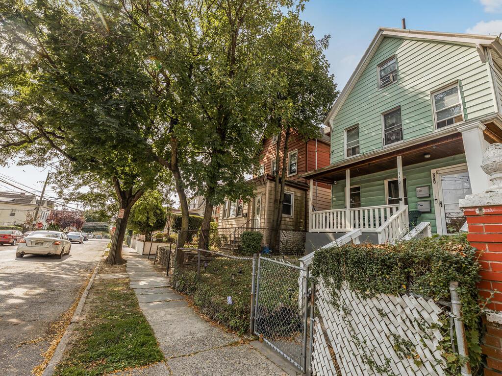 #17 photo, 350 S 2nd Avenue, Mount Vernon , NY 10550