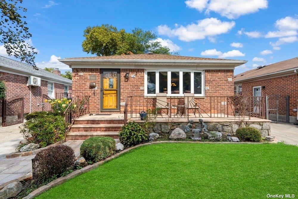 #1 photo, 157-23 24th Road, Whitestone , NY 11357