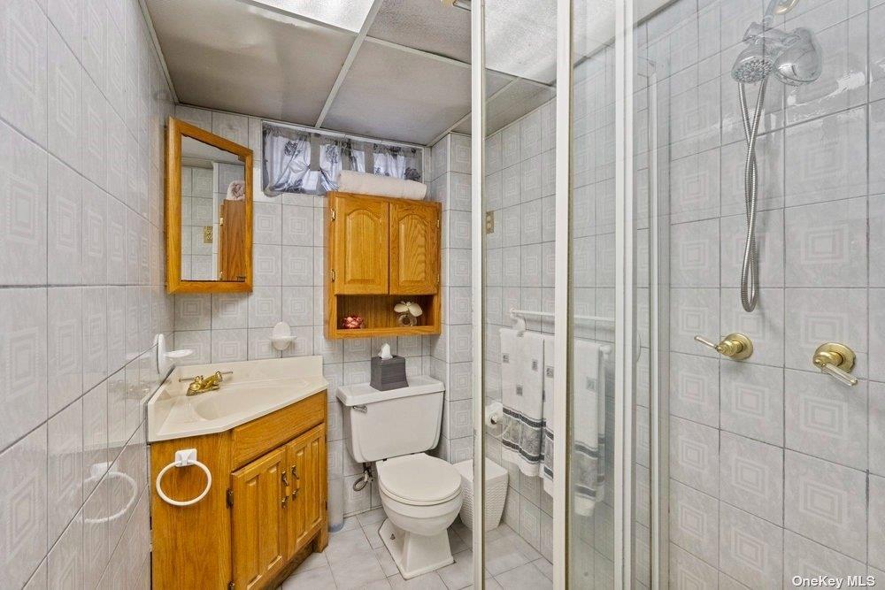 #11 photo, 157-23 24th Road, Whitestone , NY 11357