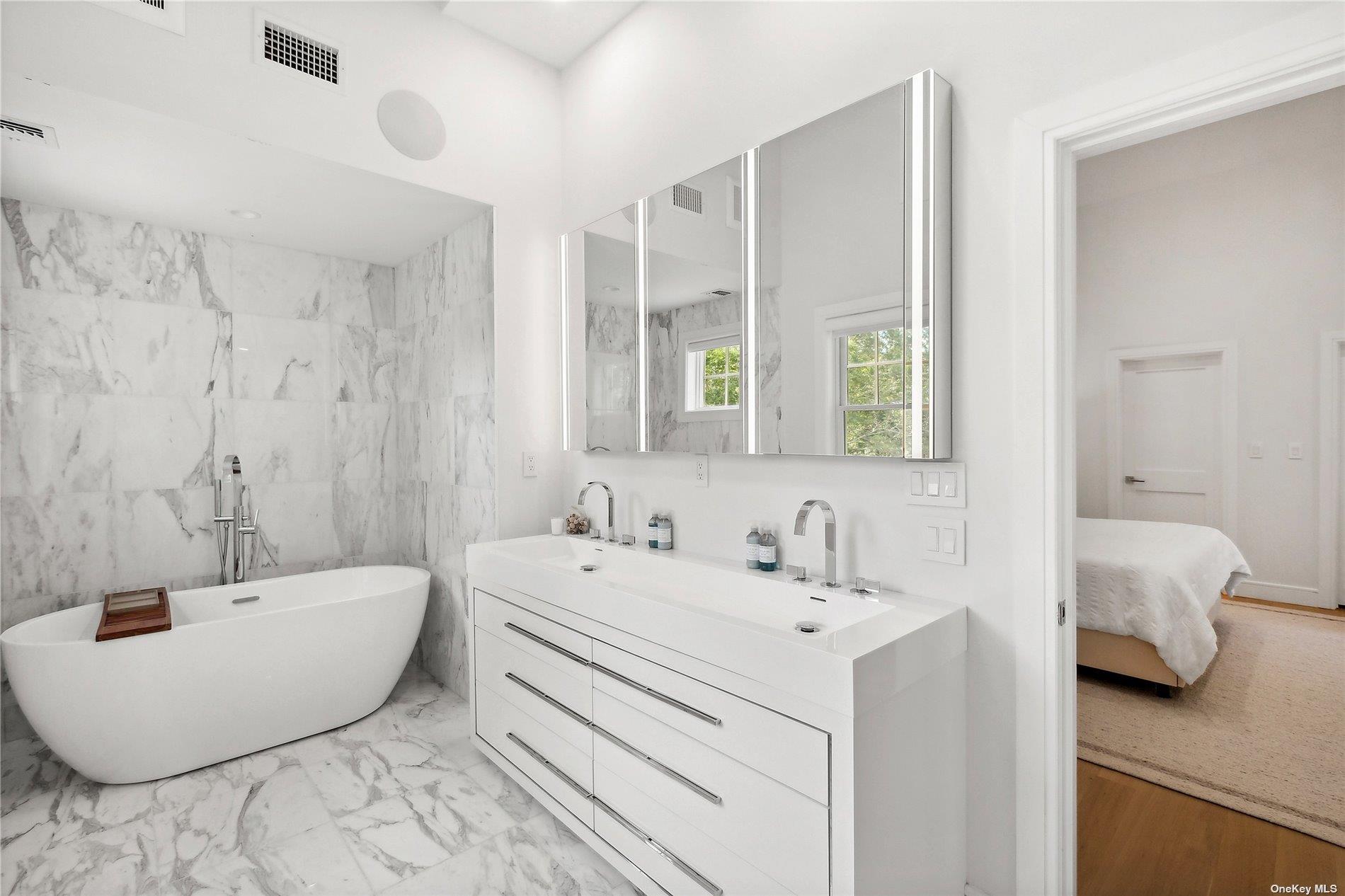 #13 photo, Water Mill, Water Mill , NY 11976