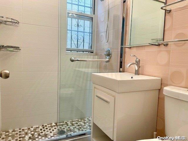 #12 photo, 43-18 Greenpoint Avenue, Sunnyside , NY 11104