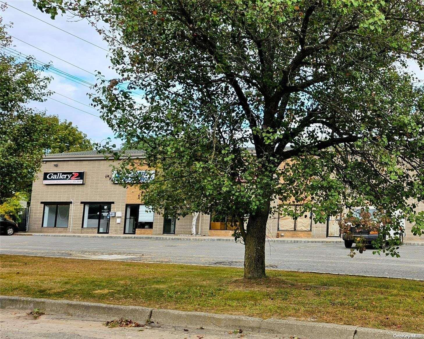 #4 photo, 427 Route 25A, サフォーク郡 Rocky Point , NY 11778