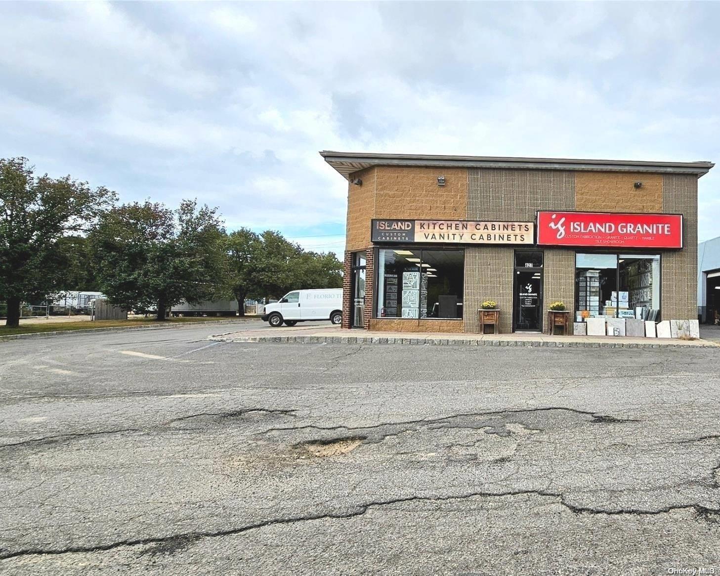 #5 photo, 427 Route 25A, サフォーク郡 Rocky Point , NY 11778