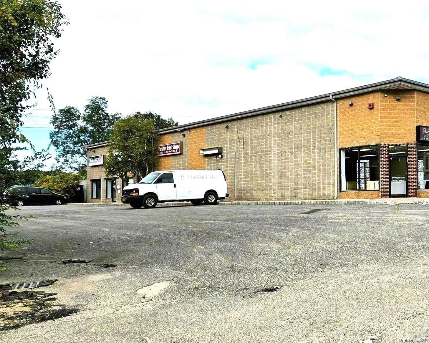 #6 photo, 427 Route 25A, サフォーク郡 Rocky Point , NY 11778