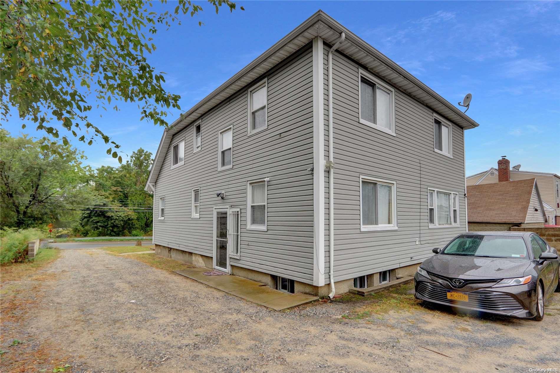 #3 photo, 128-35 Brookville Boulevard, Rosedale , NY 11422