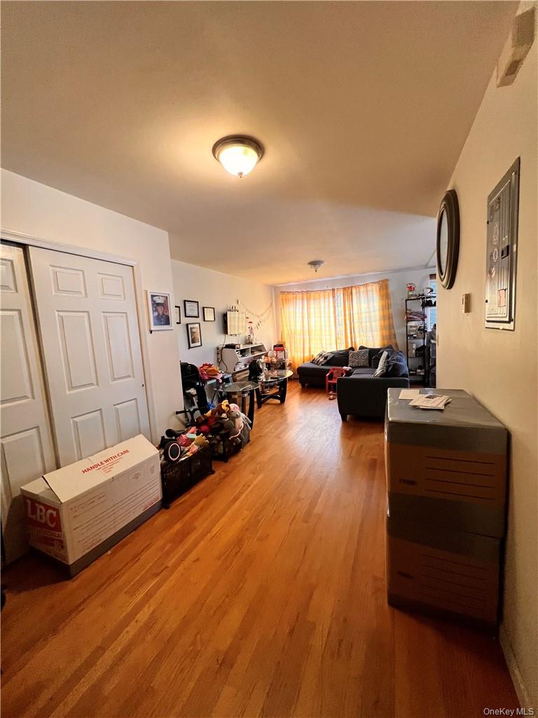 #19 photo, 267 / 269 City Island Avenue, ブロンクス区 Bronx , NY 10464