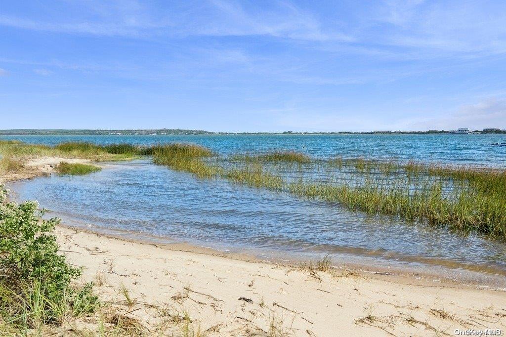 #11 photo, 53 Crassen Boulevard, サフォーク郡 Amagansett , NY 11930