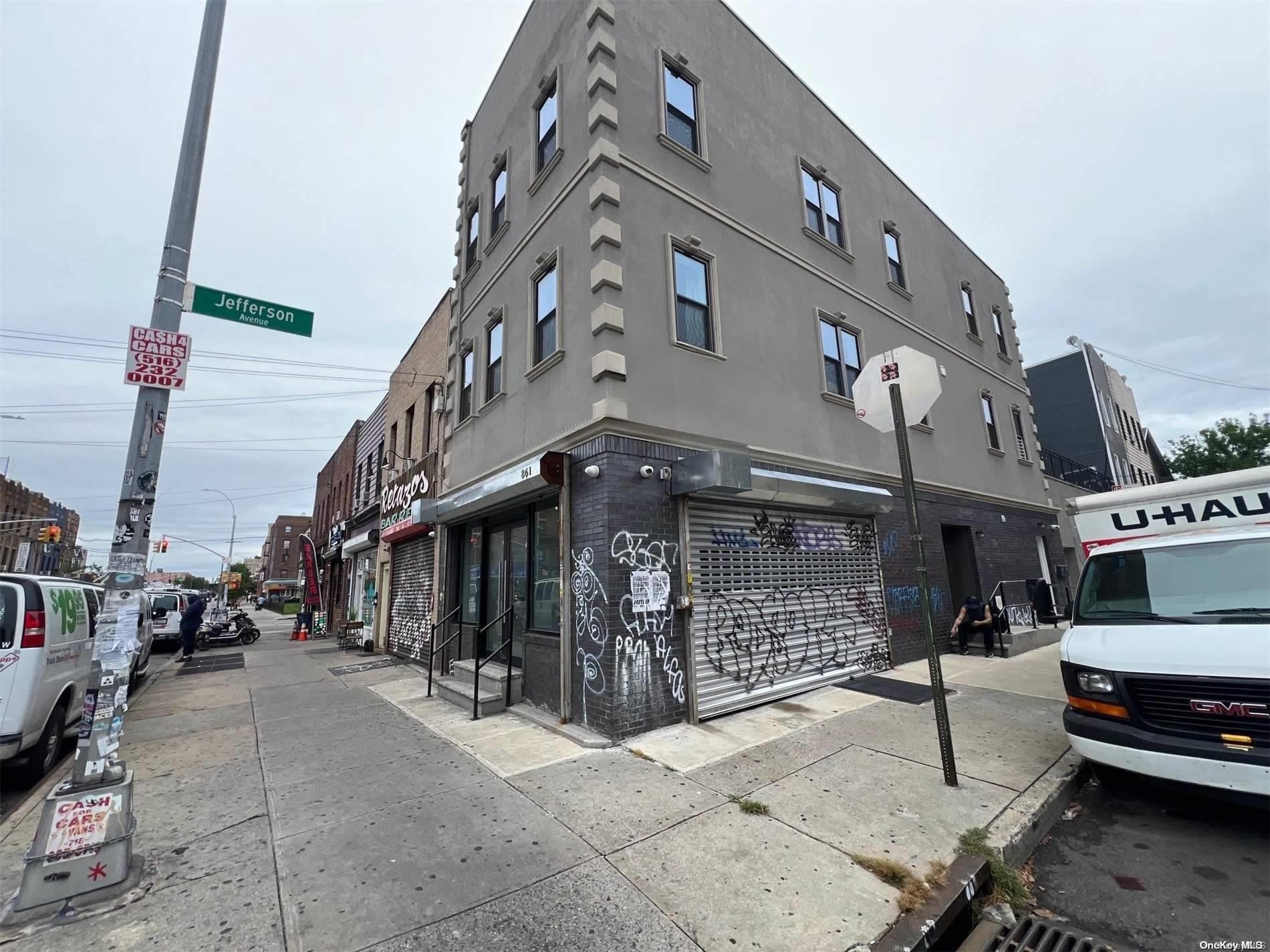 #2 photo, 861 Wyckoff Avenue, クイーンズ区 Ridgewood , NY 11385