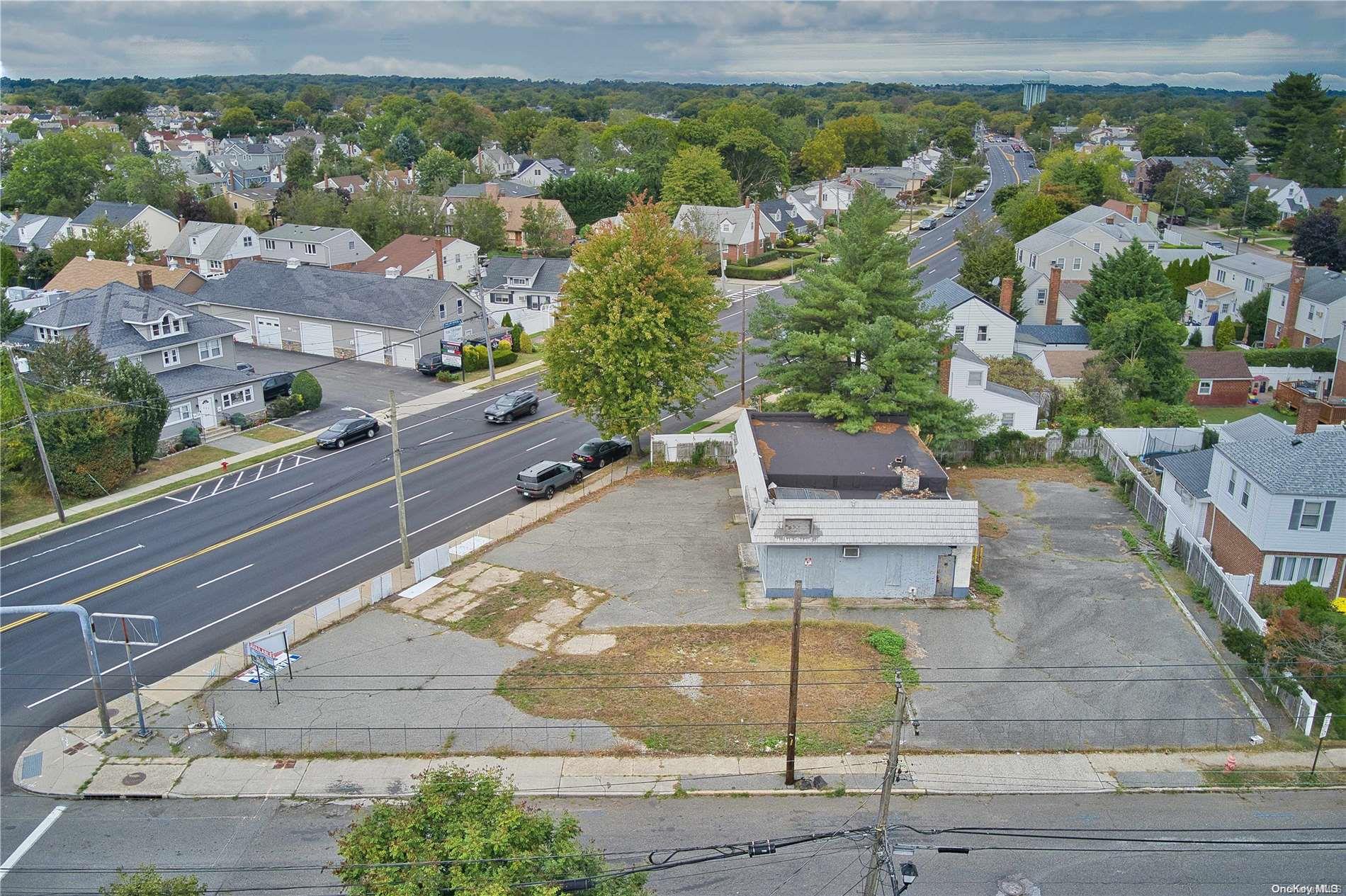 #10 photo, 400 Herricks Road, ナッソー郡 Mineola , NY 11501