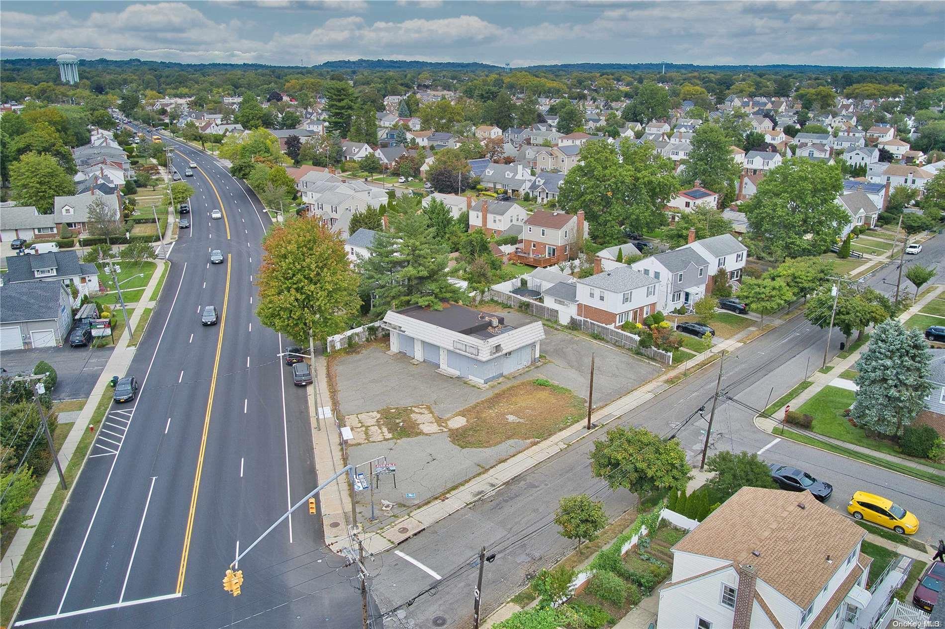 #12 photo, 400 Herricks Road, ナッソー郡 Mineola , NY 11501