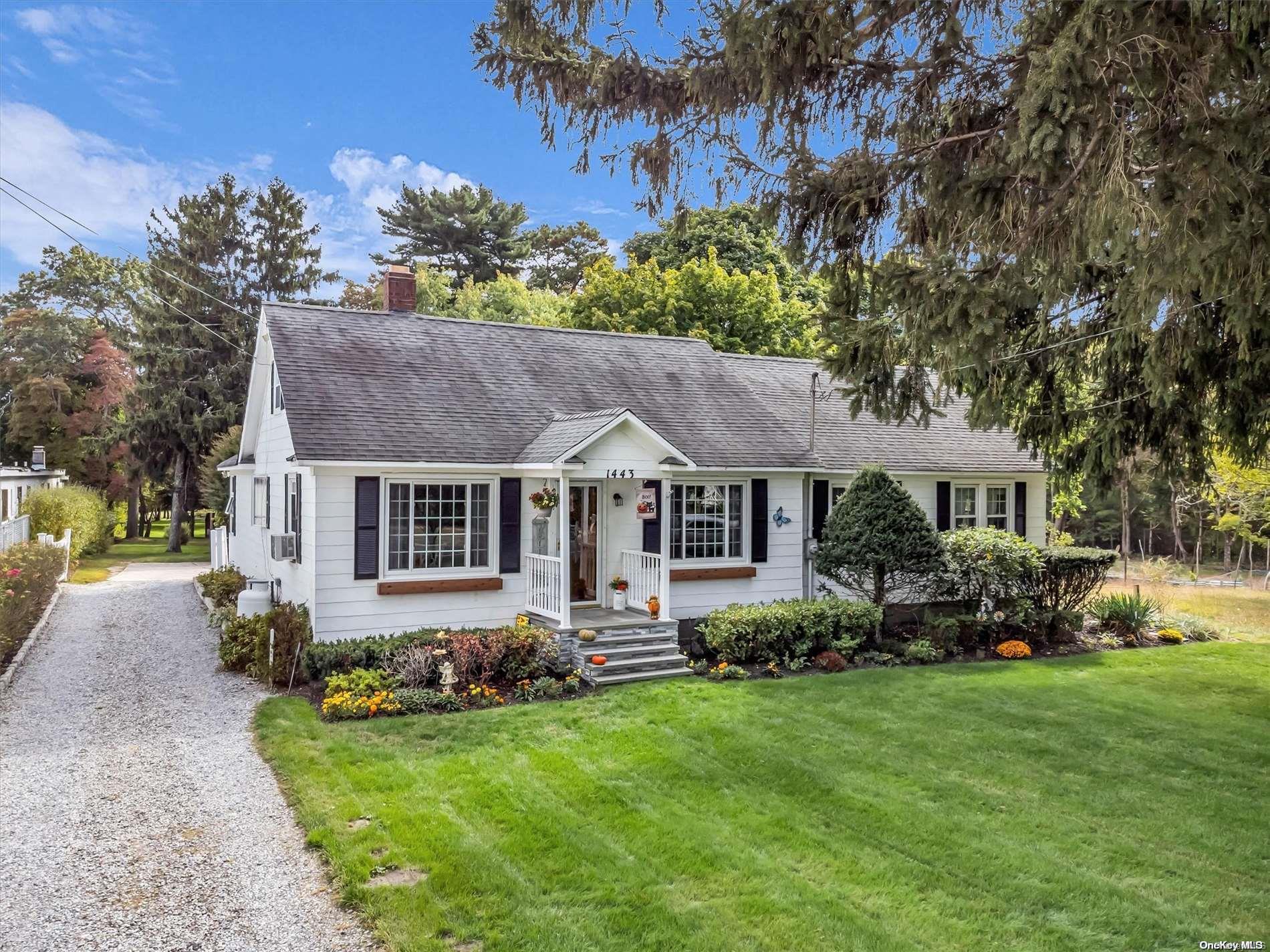 #1 photo, 1443 W Main Street, Riverhead , NY 11901