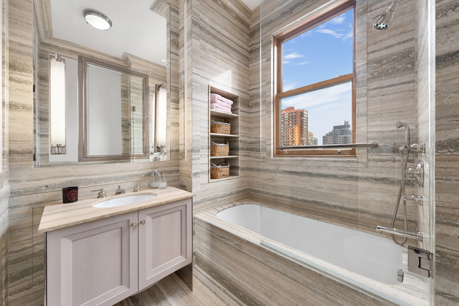 #9 photo, 150 E 93RD Street, マンハッタン Carnegie Hill , NY 10128