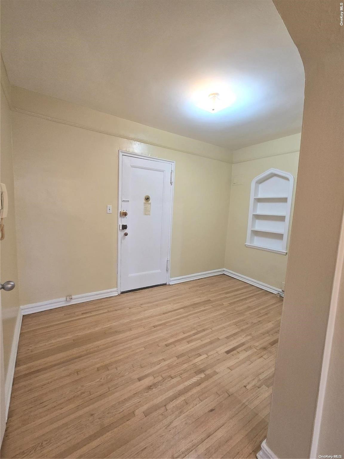 #10 photo, 65-41 Booth St, 皇后區 雷哥公園 Rego Park , NY 11374