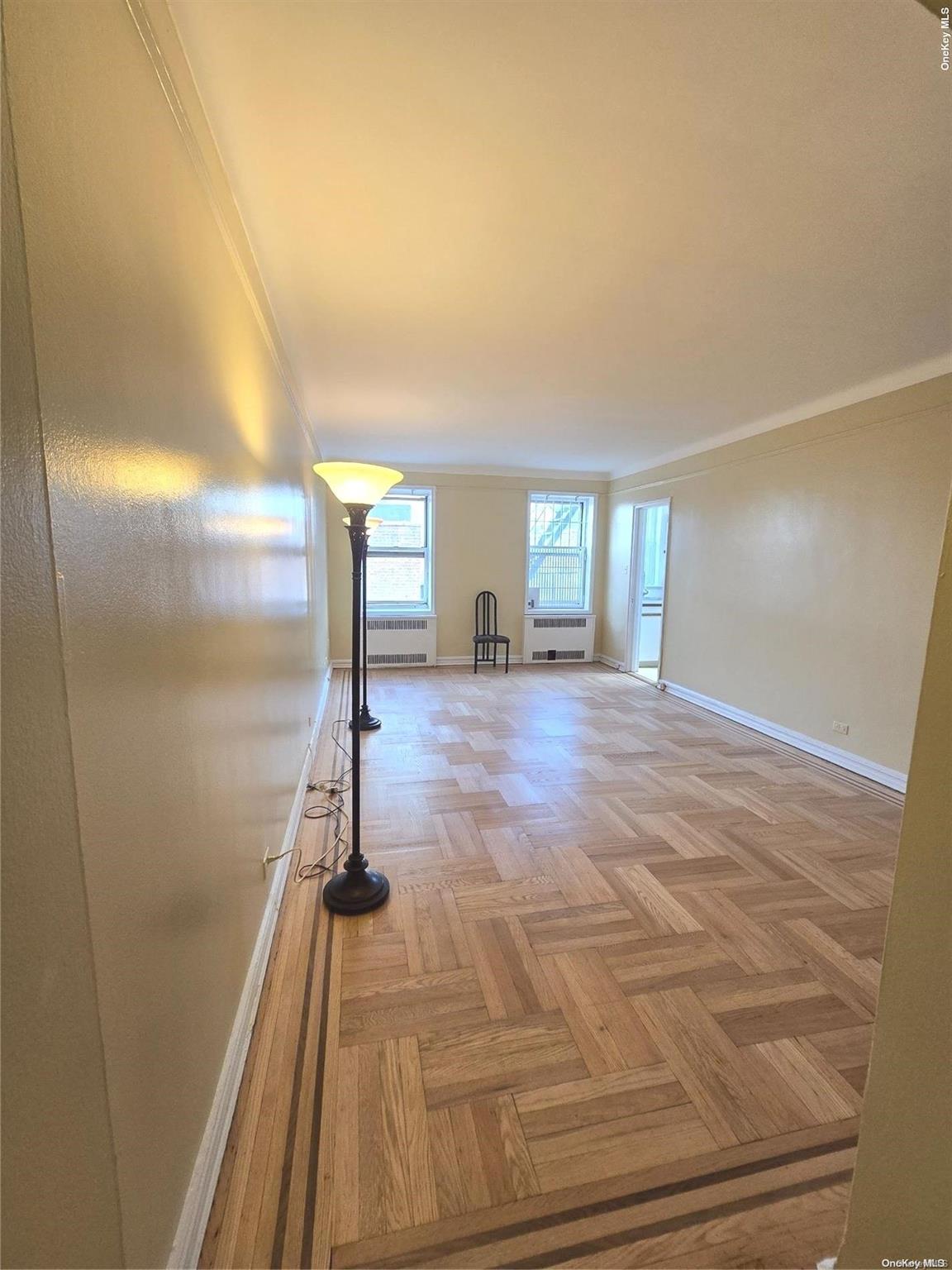 #9 photo, 65-41 Booth St, 皇后區 雷哥公園 Rego Park , NY 11374