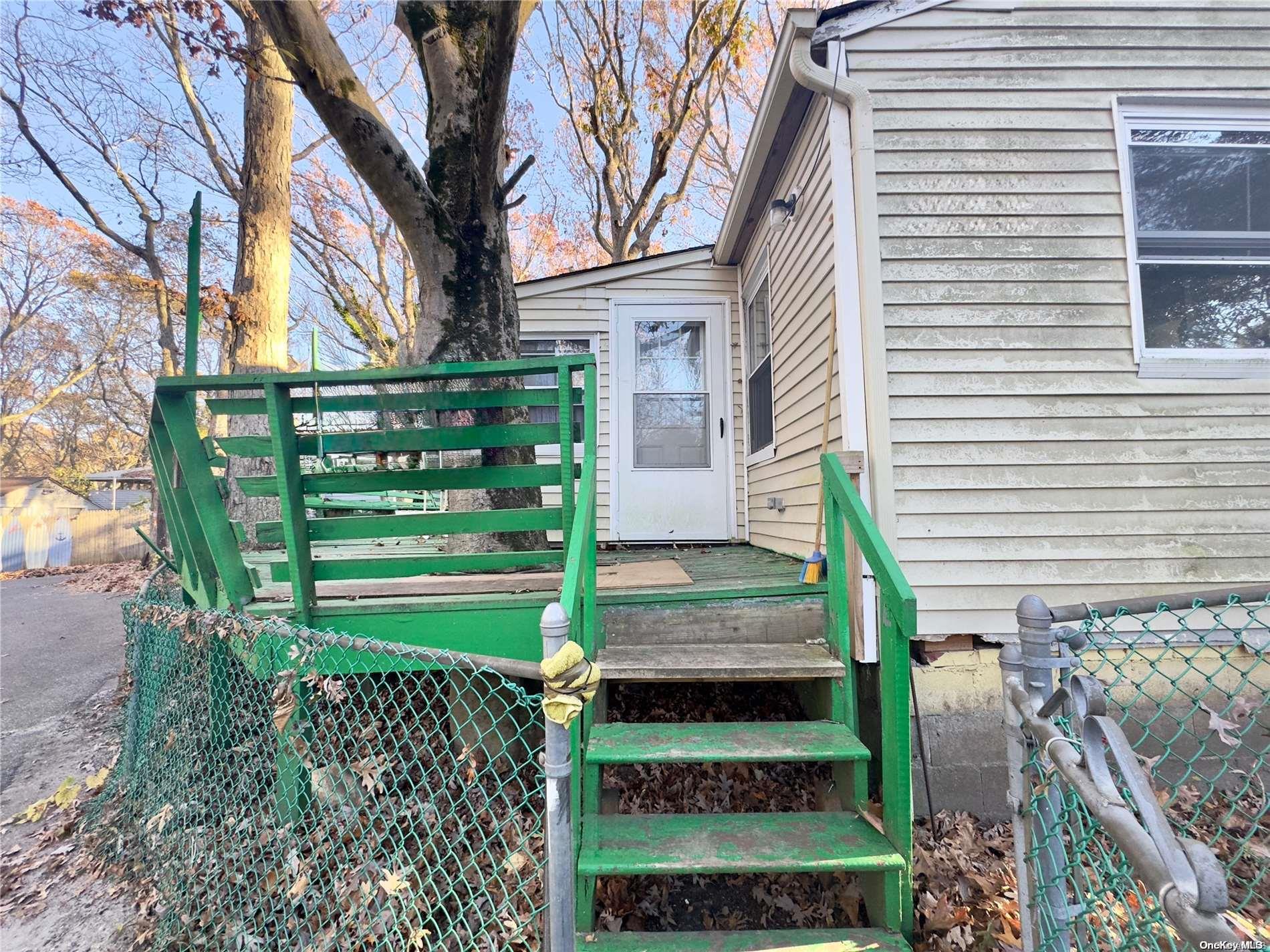 #2 photo, 56 Woodcliff Trail, Baiting Hollow , NY 11933