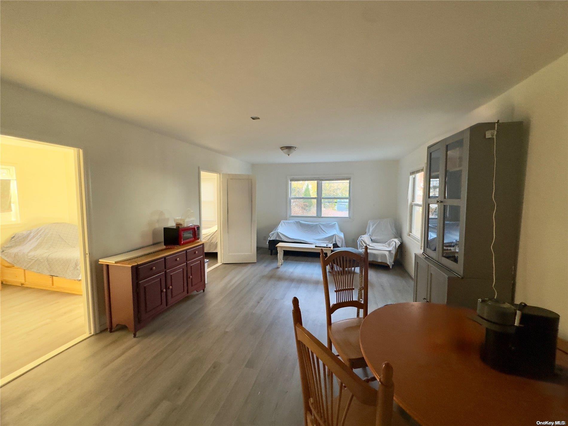 #6 photo, 56 Woodcliff Trail, Baiting Hollow , NY 11933